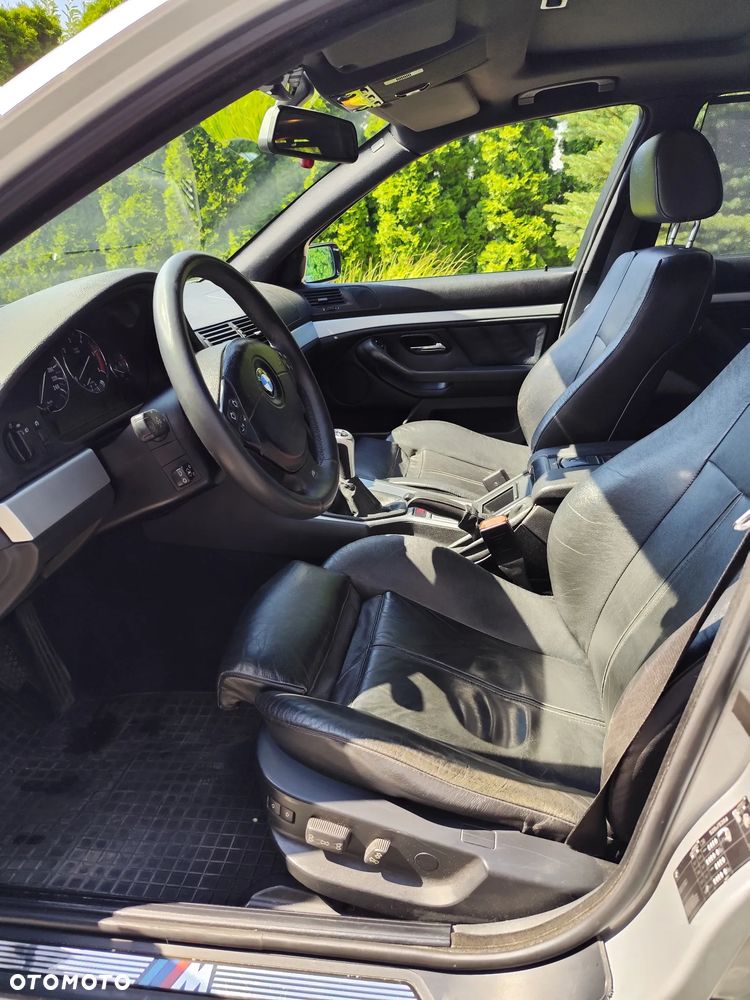BMW Seria 5 530d Touring - 8