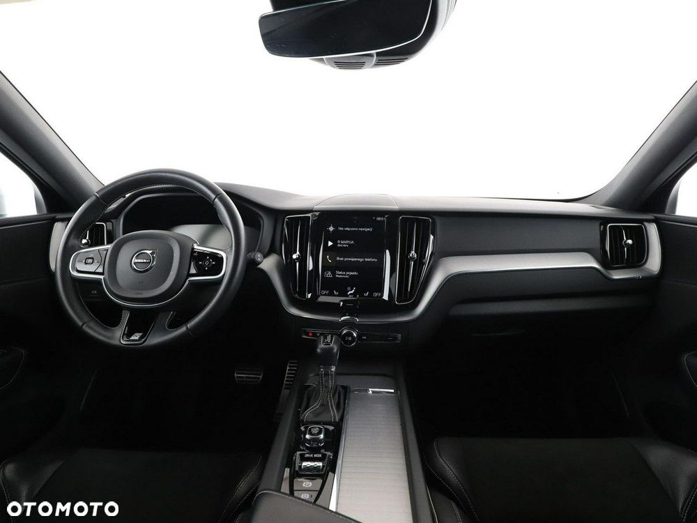 Volvo XC 60 T5 AWD Geartronic RDesign - 16