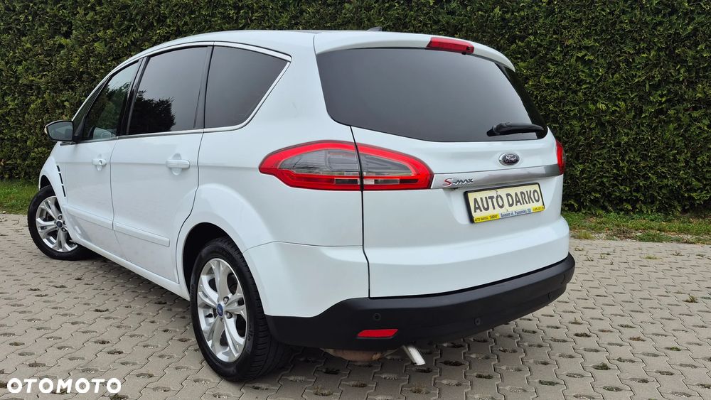 Ford S-Max - 34