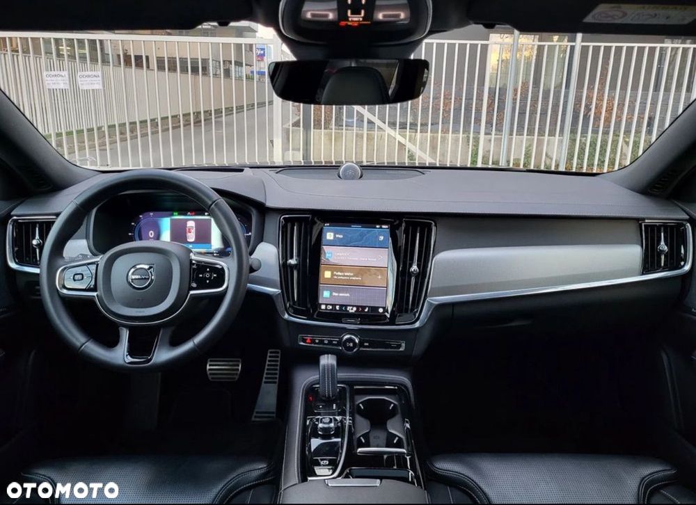 Volvo S90 - 3