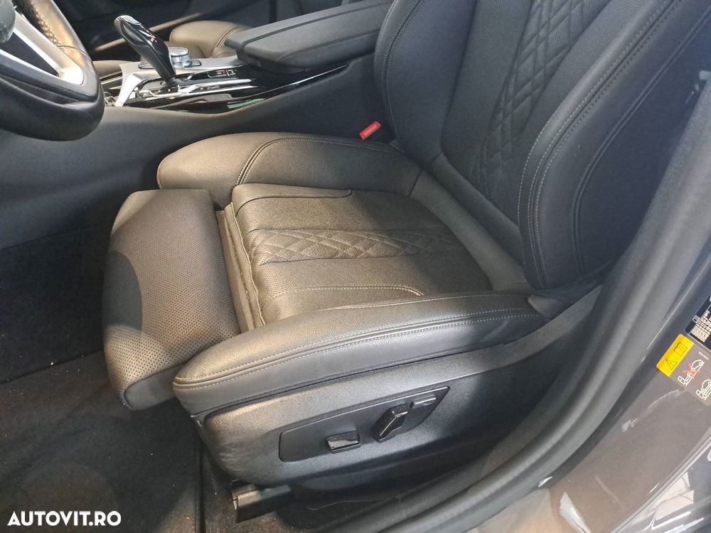 BMW Seria 5 530e xDrive AT PHEV - 7