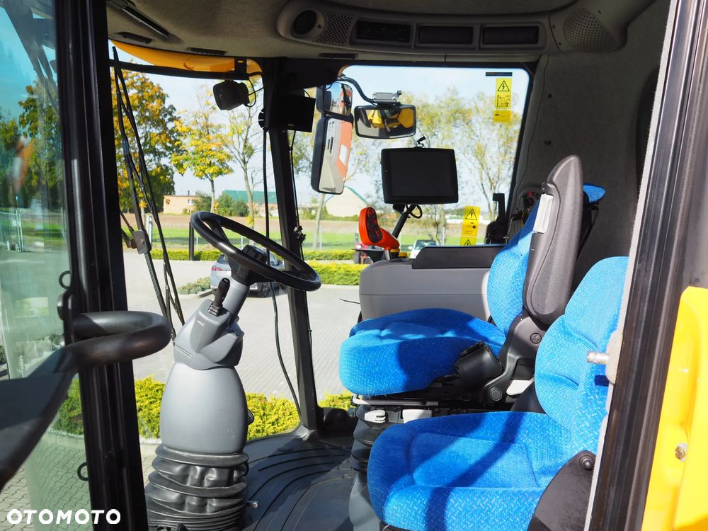 New Holland CR 9090 SmartTrax 4WD + VF 10,7 m - 6