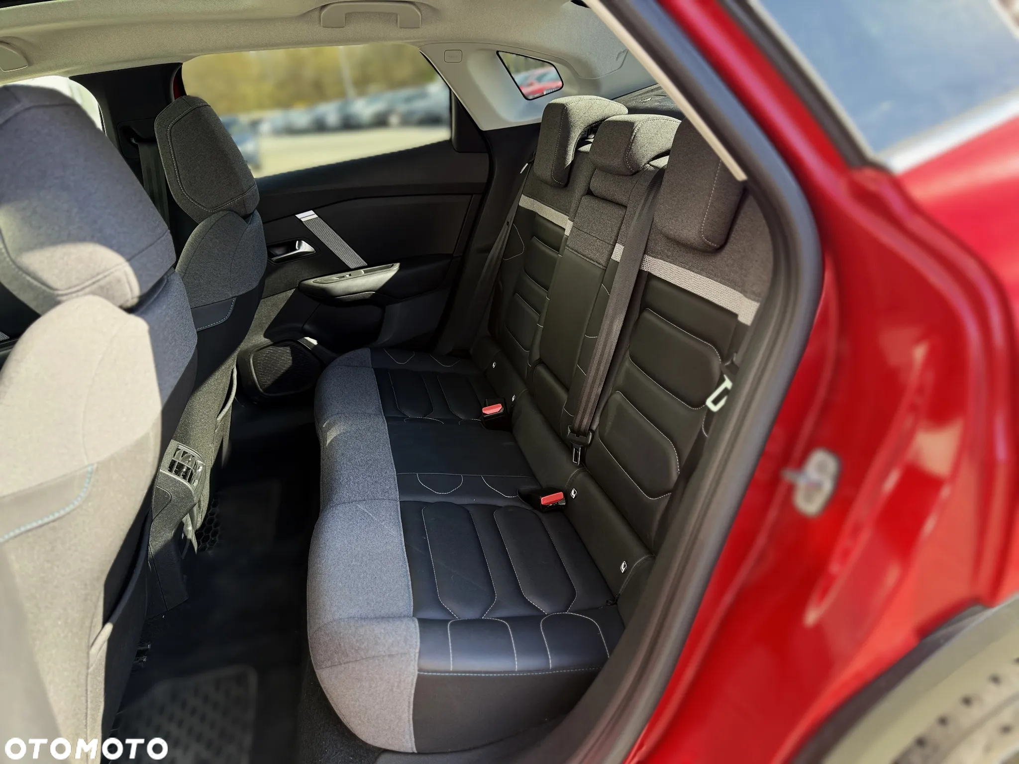 Citroën C4X 1.2 PureTech Shine S&S EAT8 - 6