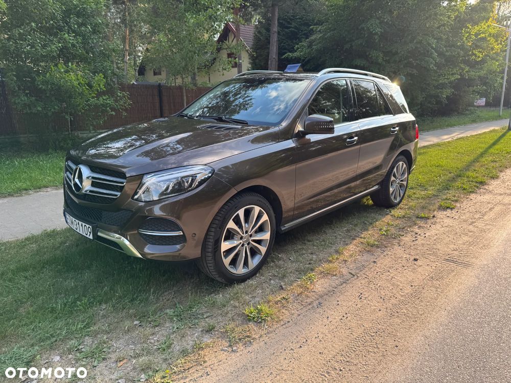 Mercedes-Benz GLE 350 d 4-Matic - 4