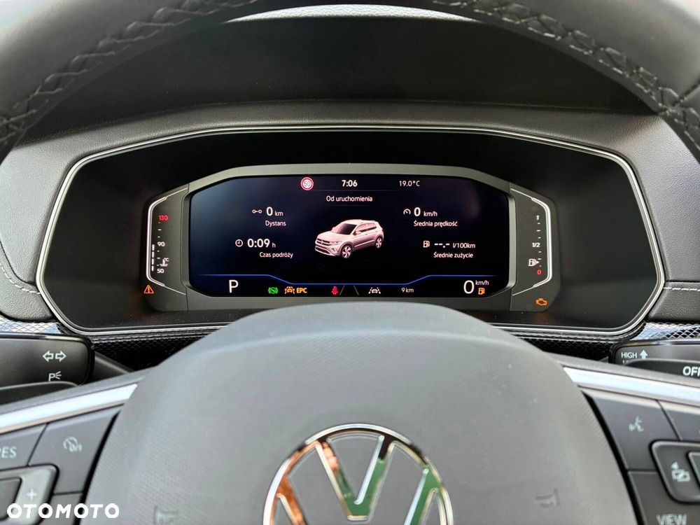 Volkswagen T-Cross - 16