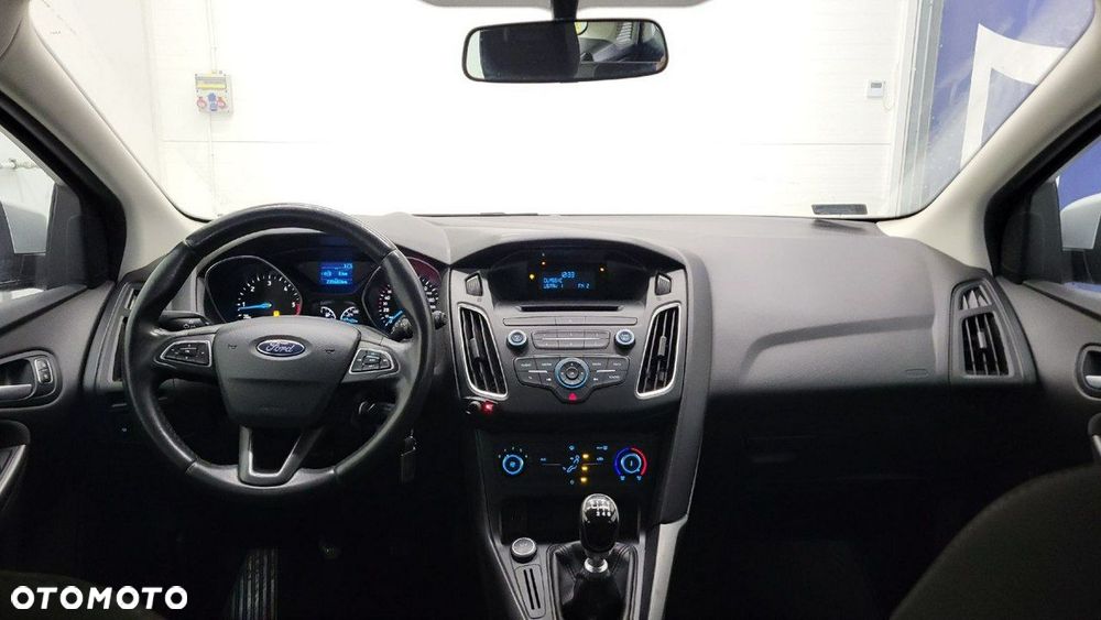 Ford Focus - 17