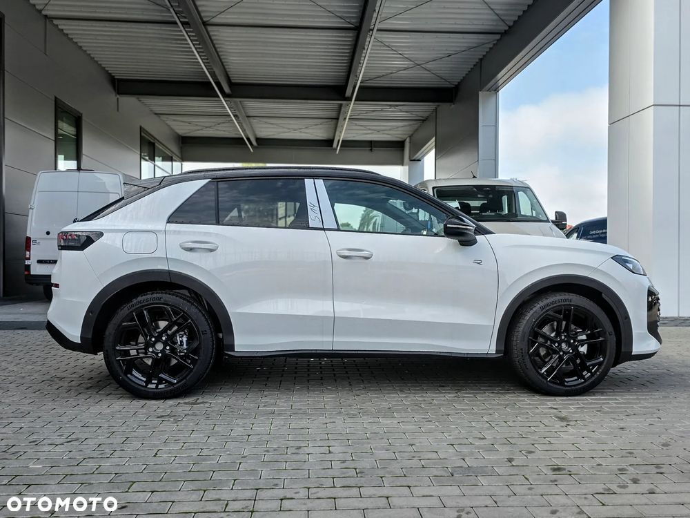 Volkswagen T-Roc 1.5 TSI R-Line DSG - 8