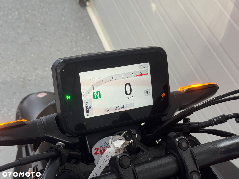 Honda CB - 28