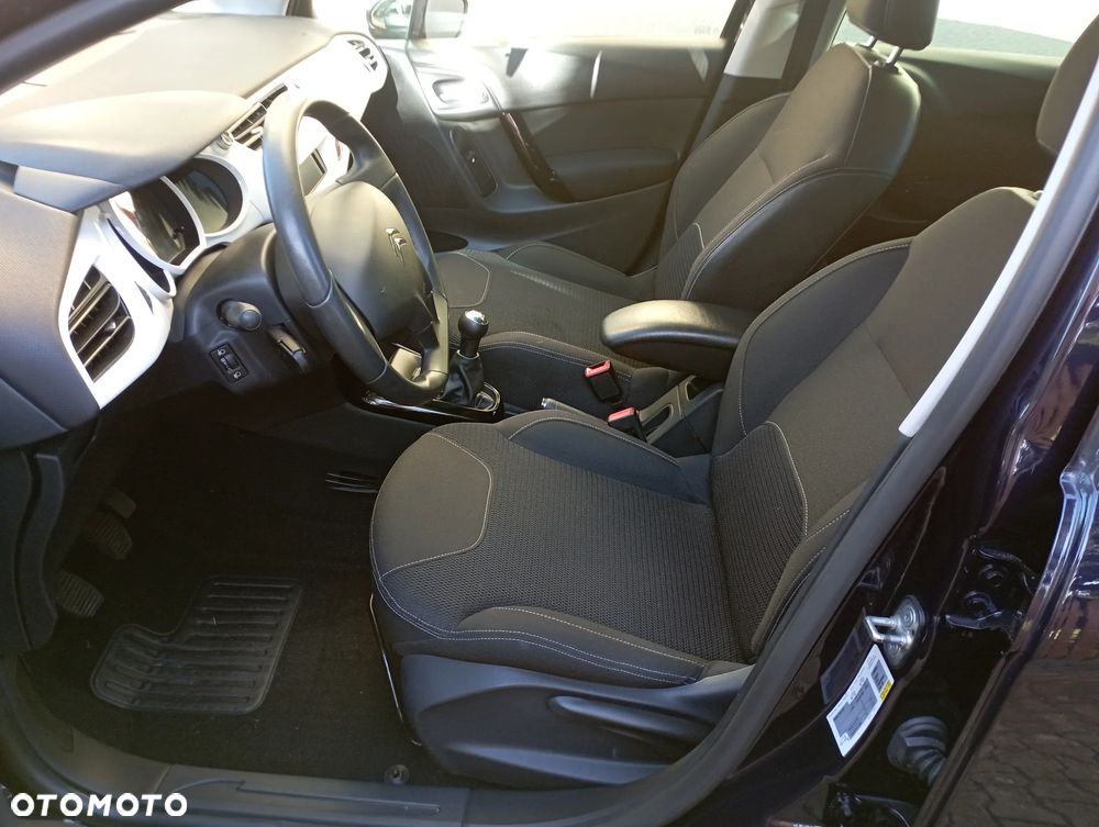 Citroën C3 1.1i Equilibre - 11