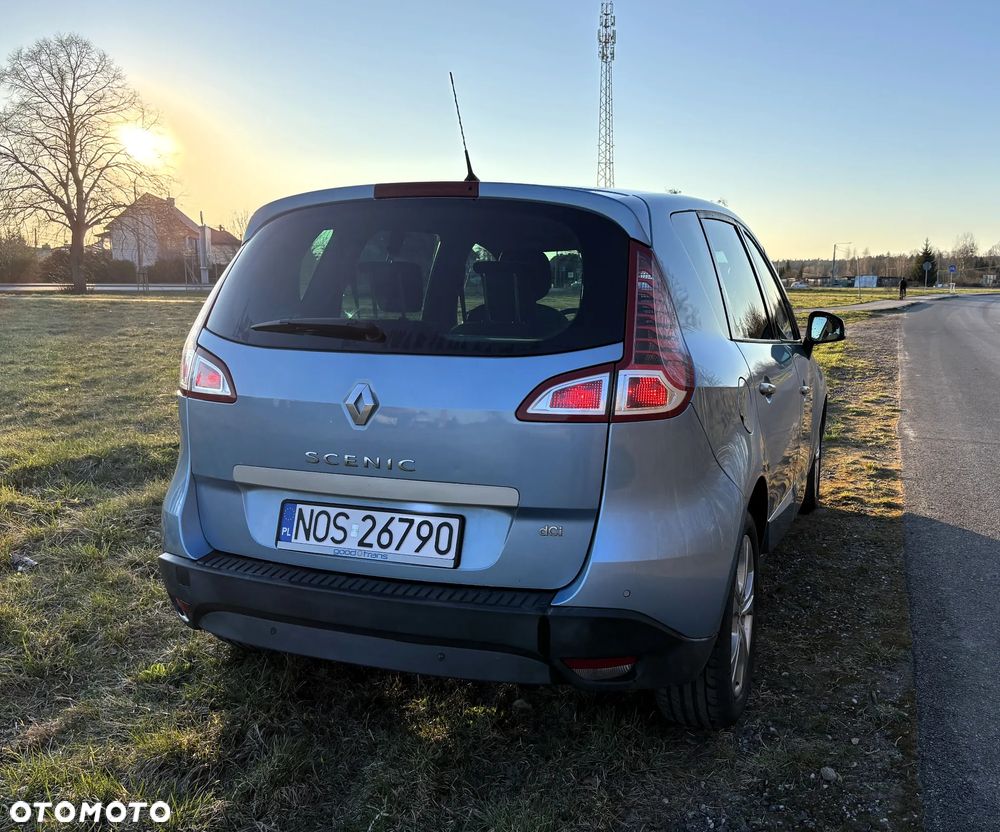 Renault Scenic 2.0 dCi Privilege - 5