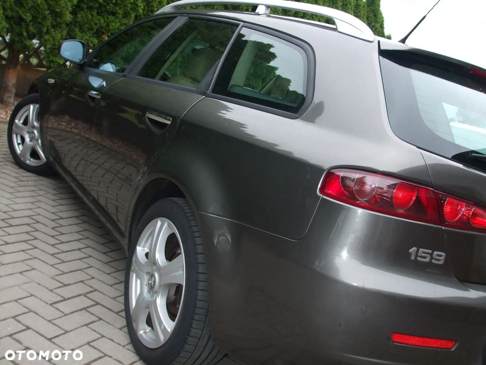 Alfa Romeo 159 1.9JTDM Progression - 18
