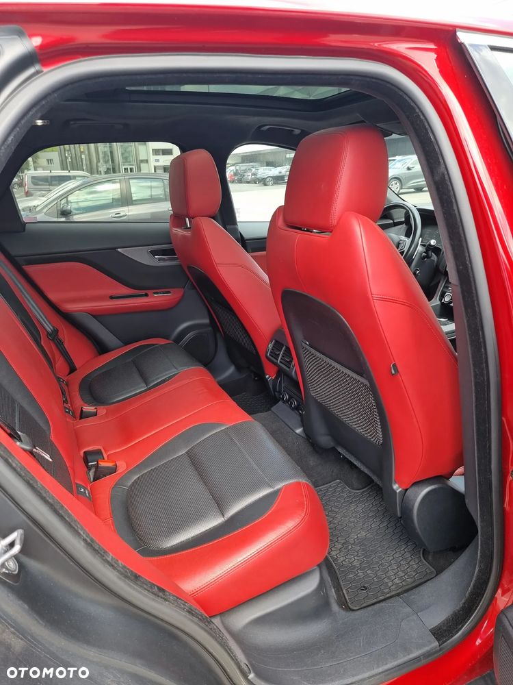 Jaguar F-Pace 3.0 TDV6 AWD S - 19