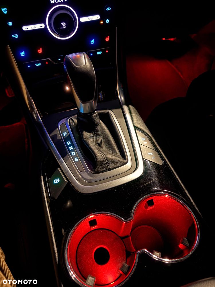 Ford Edge 2.0 TDCi Twin-Turbo 4WD Sport - 24