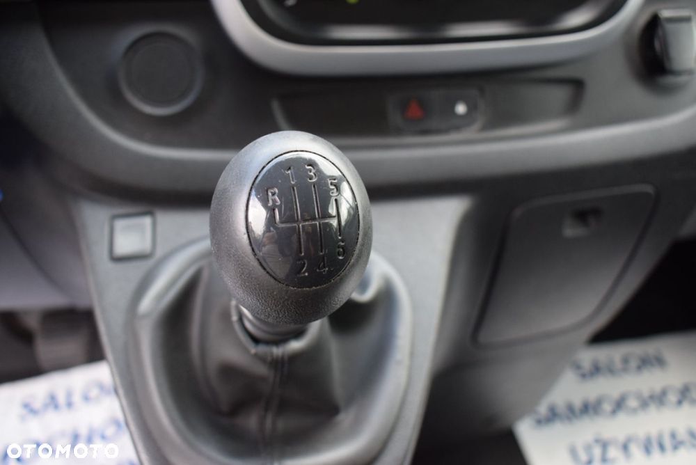Renault Trafic - 28