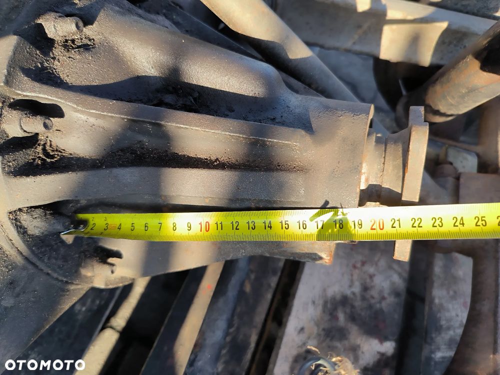 Most przedni Land Rover Defender 90 2.5 td 1999 r - 2