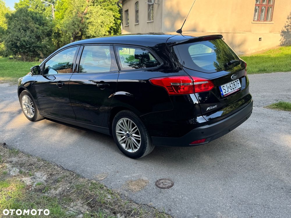 Ford Focus 1.6 Trend - 9