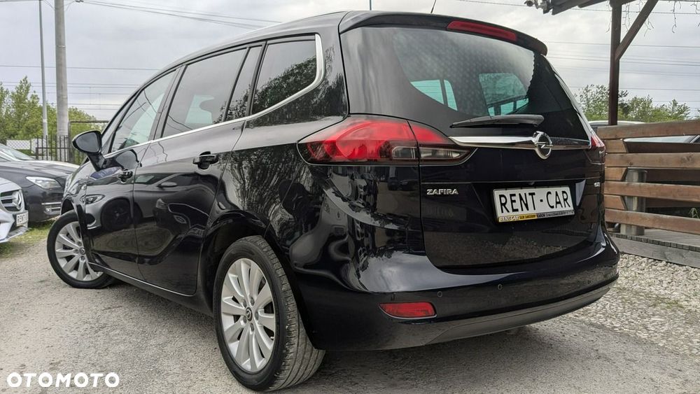 Opel Zafira - 9