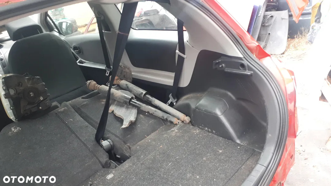 Toyota Yaris II drzwi szyby skrzynia zawieszenie koła - 10