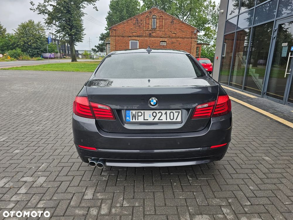 BMW Seria 5 520d Luxury Line - 16
