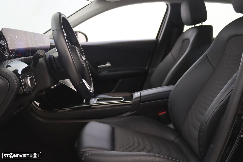 Mercedes-Benz A 200 - 4