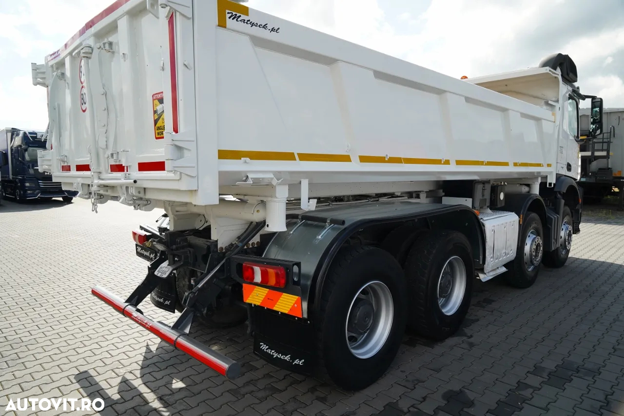 Mercedes-Benz AROCS 3243 / 8x4 / BASCULĂ DUBLU 6,2 M / BASCULĂ HIDRODOXICĂ / EURO 6 / IMPORTAT - 22