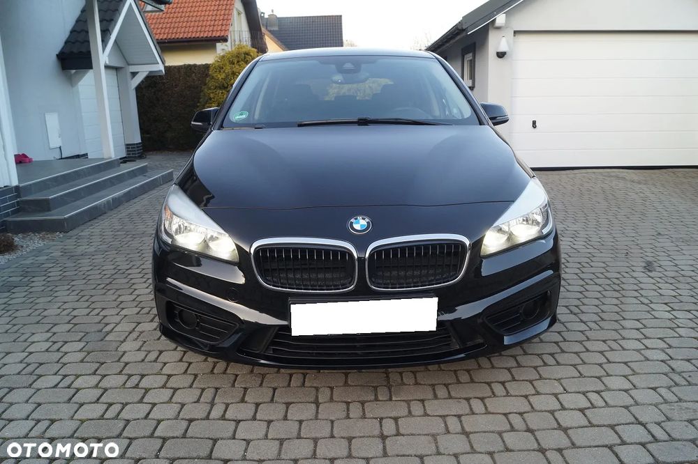 BMW Seria 2 216d - 15