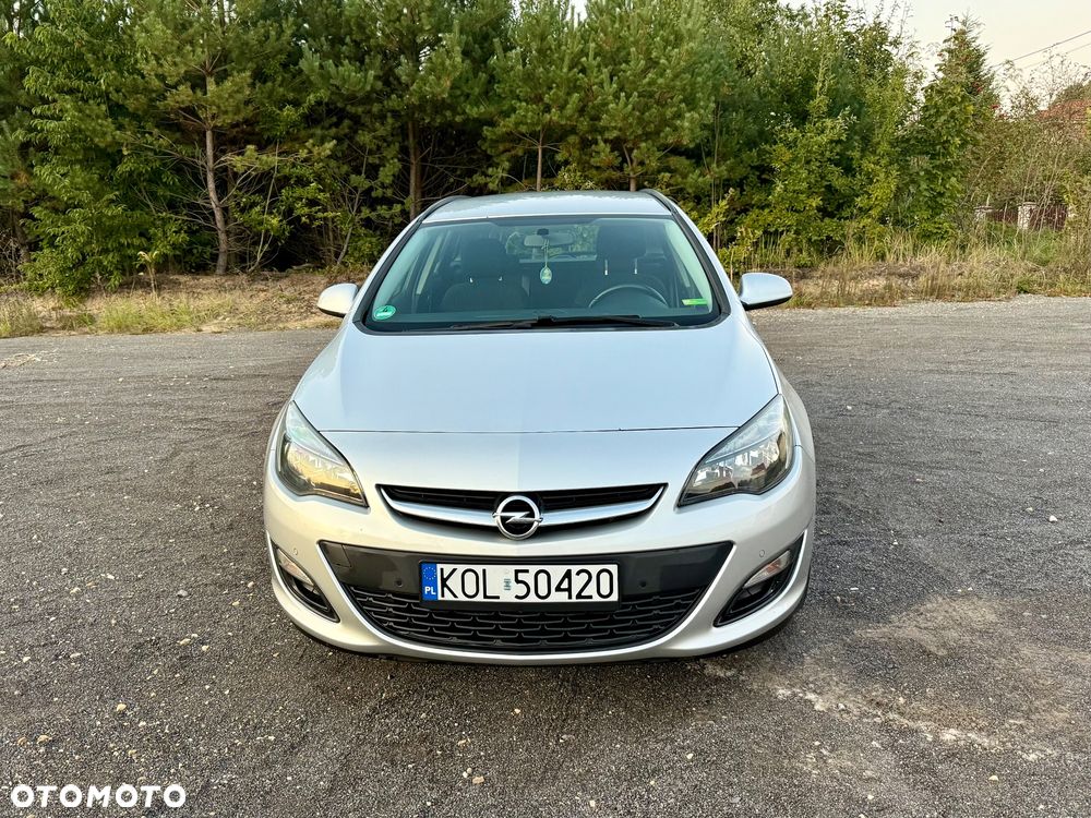 Opel Astra 1.4 Turbo Sports Tourer Fun - 2