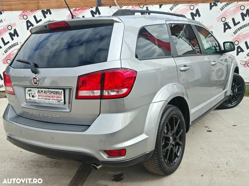 Fiat Freemont 2.0 Multijet 16V DPF Automatik Allrad Black Code - 6
