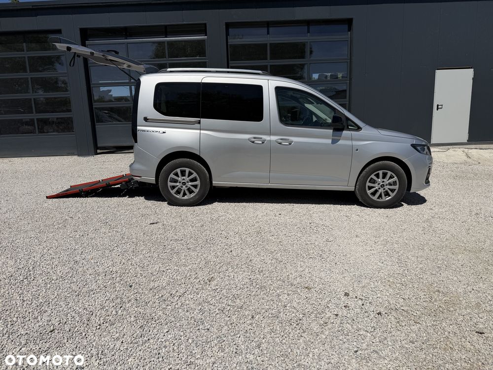 Ford Tourneo Connect 2.0 EcoBlue Allrad TREND - 8