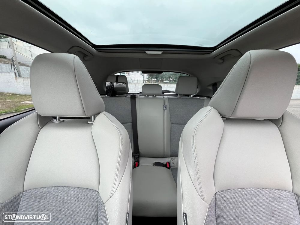 Toyota Yaris 1.5 HDF Luxury - 11