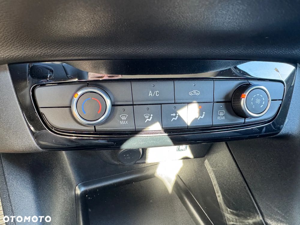 Opel Corsa 1.2 Edition S&S - 3