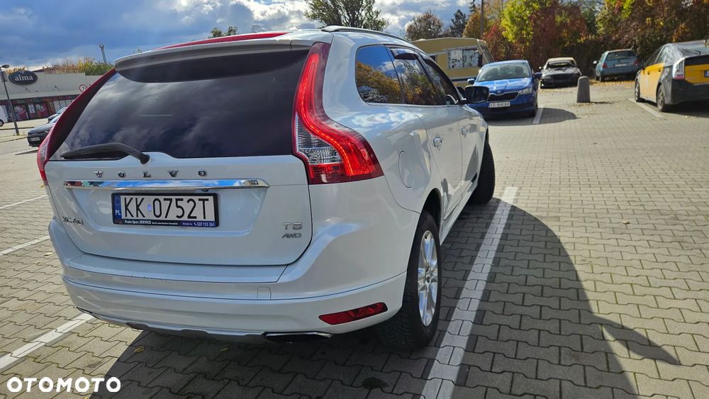 Volvo XC 60 T5 AWD Summum - 8