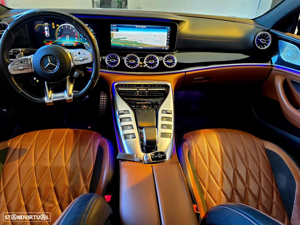 Mercedes-Benz AMG GT 4 portas 43 4Matic+ - 36