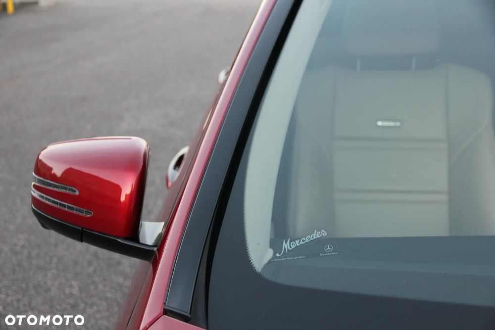 Mercedes-Benz Klasa E 63 AMG S 4-Matic - 17
