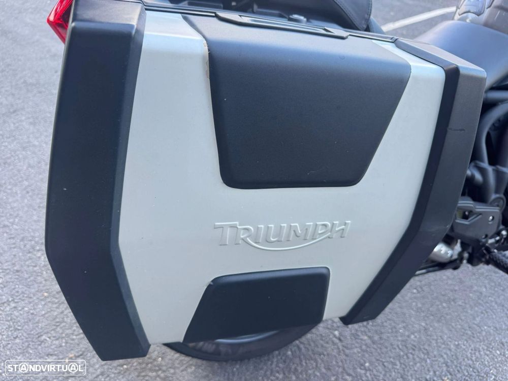 Triumph Tiger - 11