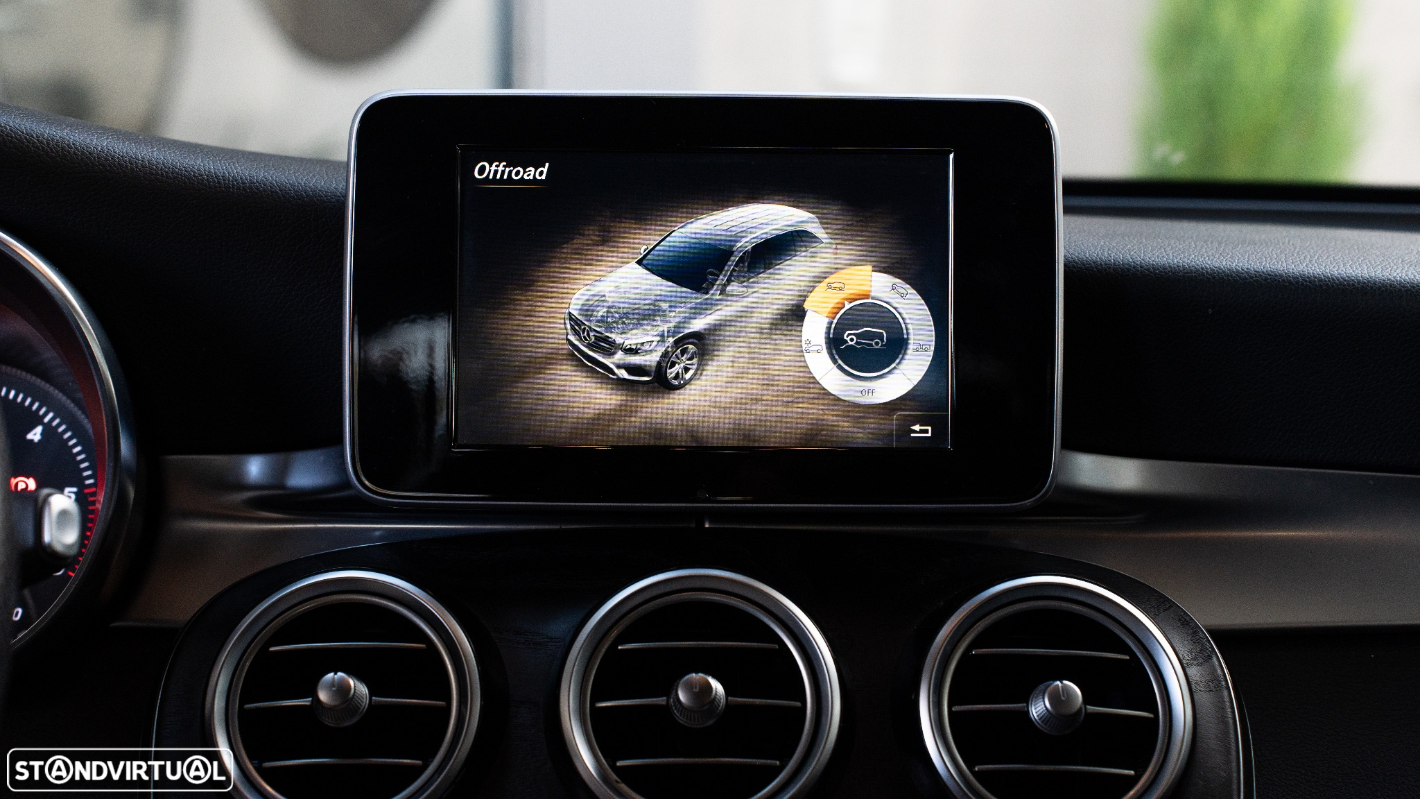 Mercedes-Benz GLC 350 d 4Matic 9G-TRONIC AMG Line - 50