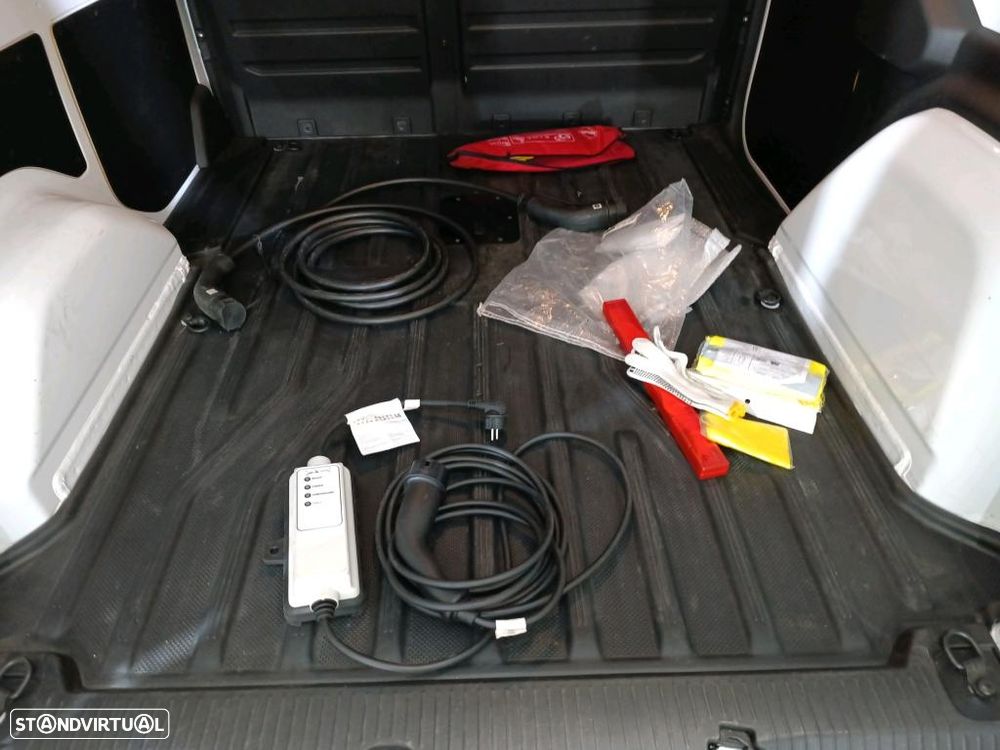 Nissan Townstar EV 45 kWh L1 Comfort 3L - 11