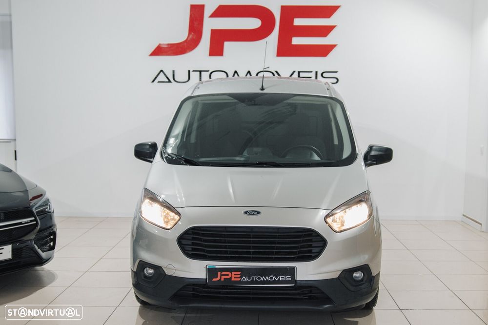 Ford Transit Courier - 6