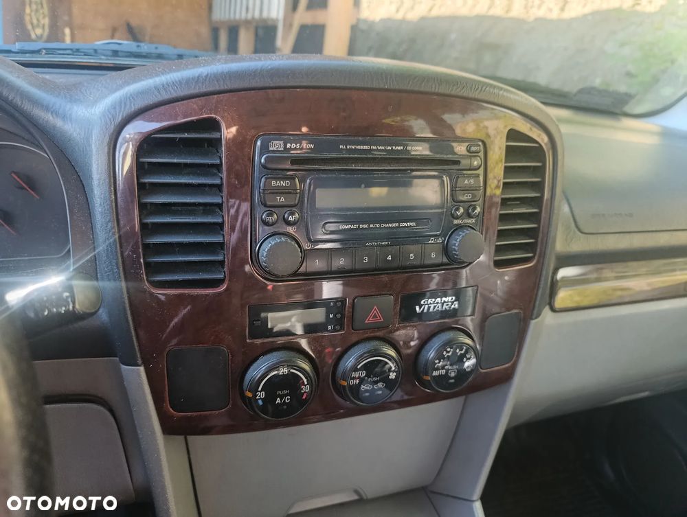 Suzuki Grand Vitara 2.0 HDi - 6