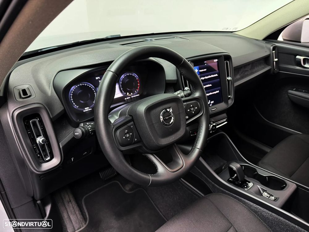 Volvo XC 40 1.5 T2 Essential Auto - 8