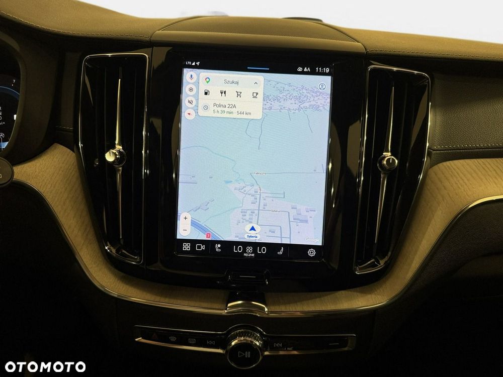 Volvo XC 60 - 25