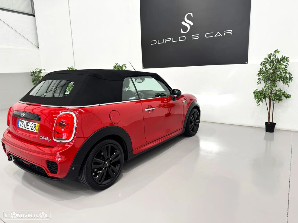 MINI Cabrio Cooper D - 13