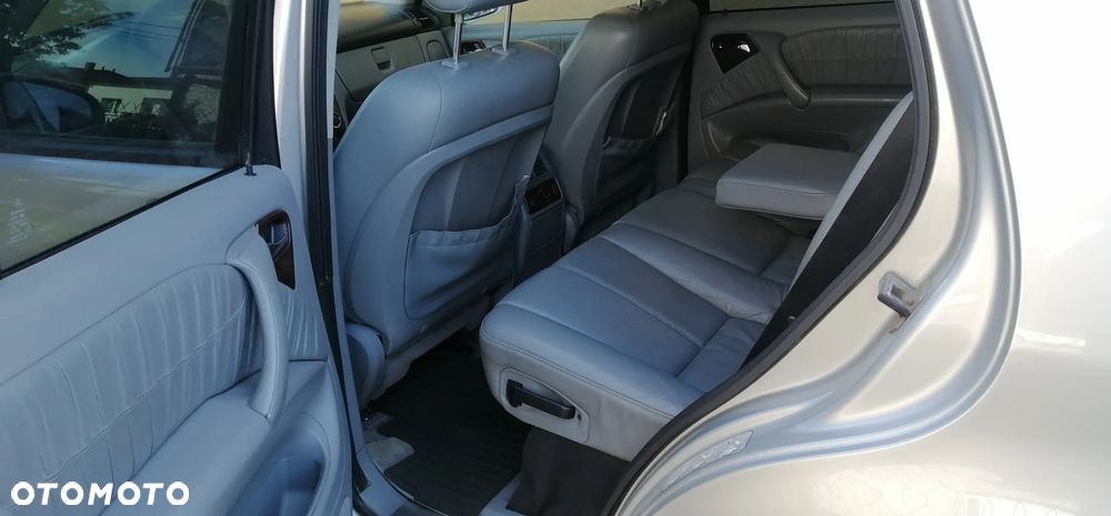 Mercedes-Benz ML - 6