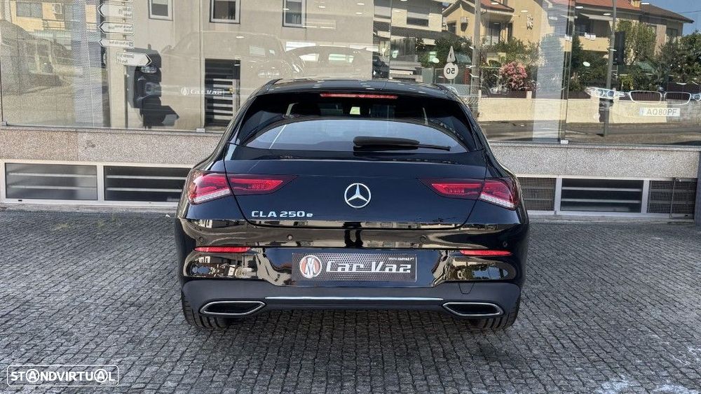 Mercedes-Benz CLA 250 e Shooting Brake Progressive - 21