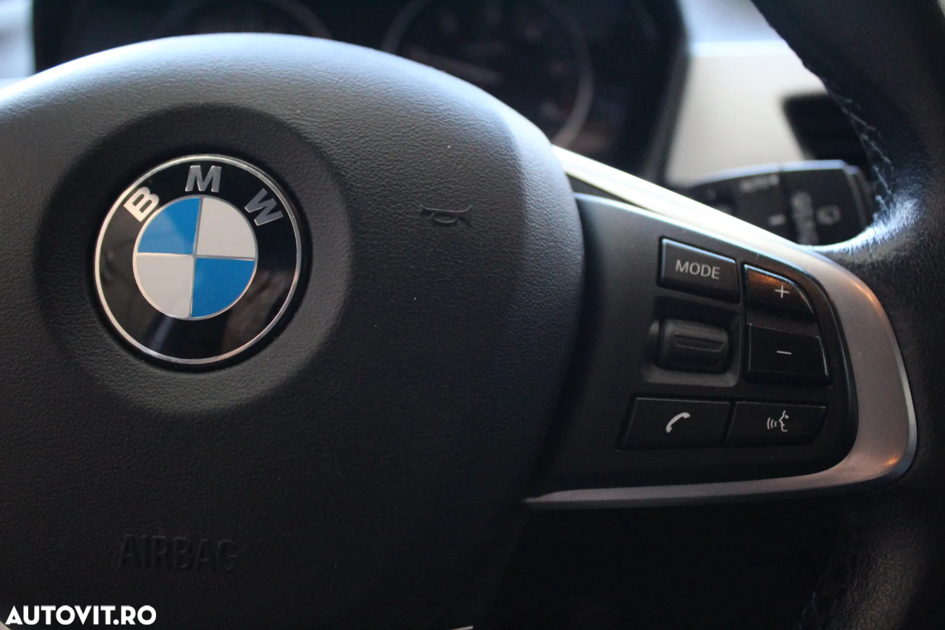 BMW X1 xDrive20d AT - 8