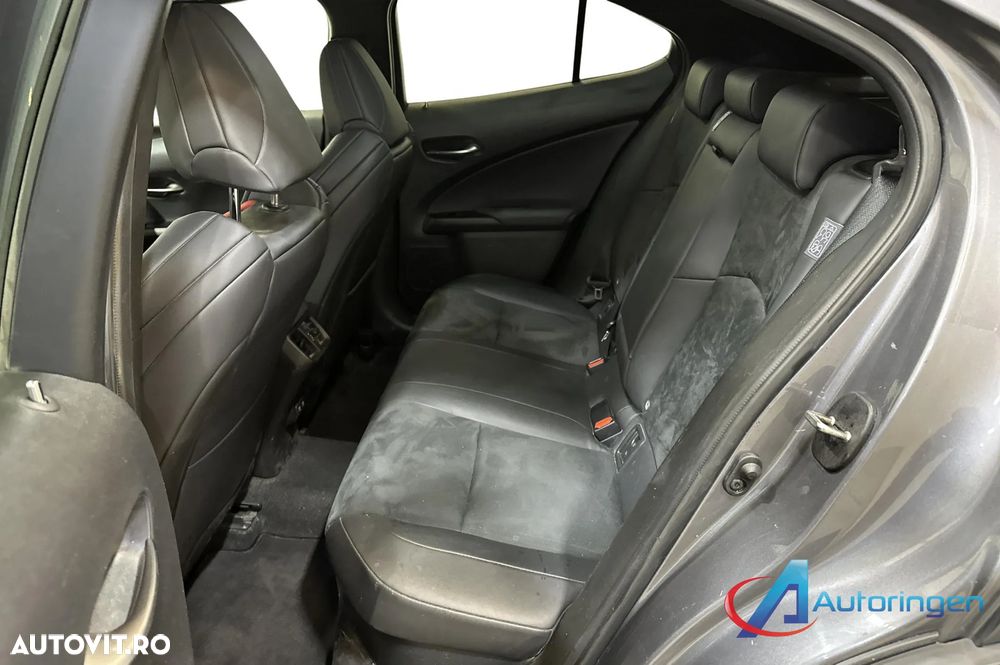 Lexus UX 250h 2.0L HEV 20H- (178 HP) 4X4 CVT Special Edition - 8