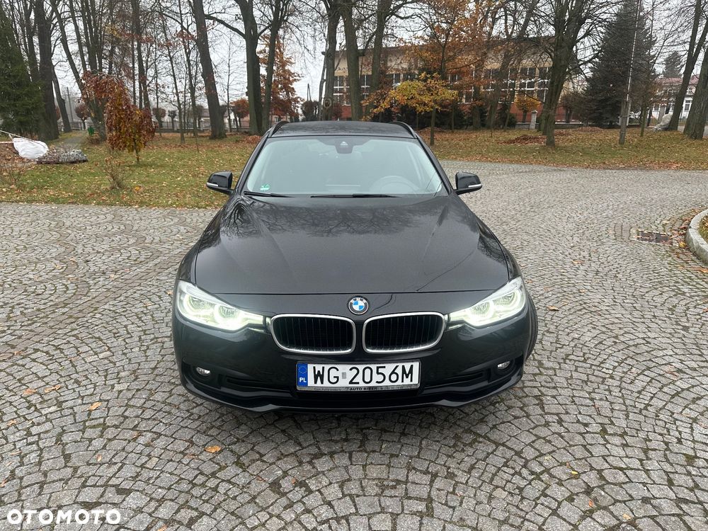 BMW Seria 3 318d Advantage - 4