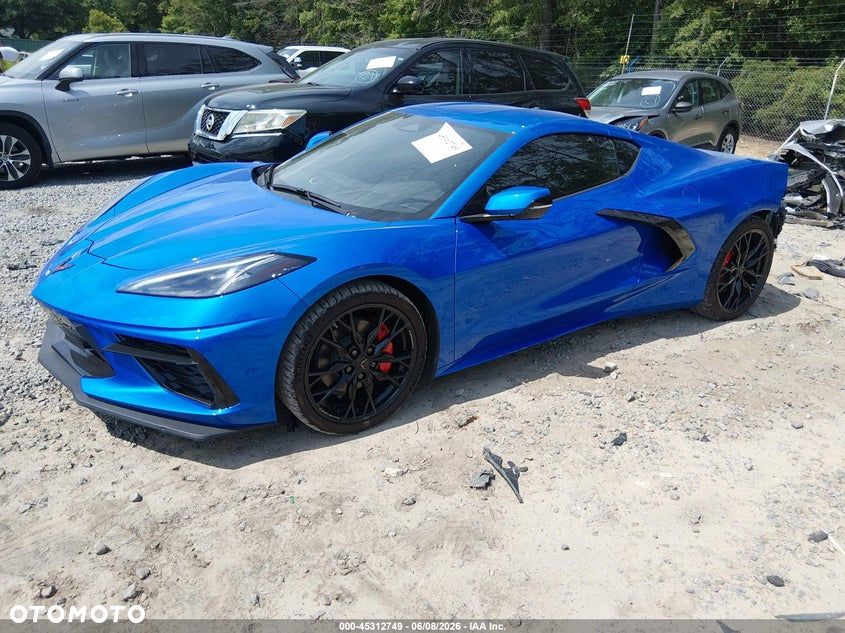 Chevrolet Corvette - 7