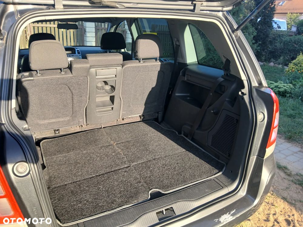 Opel Zafira 1.8 - 8