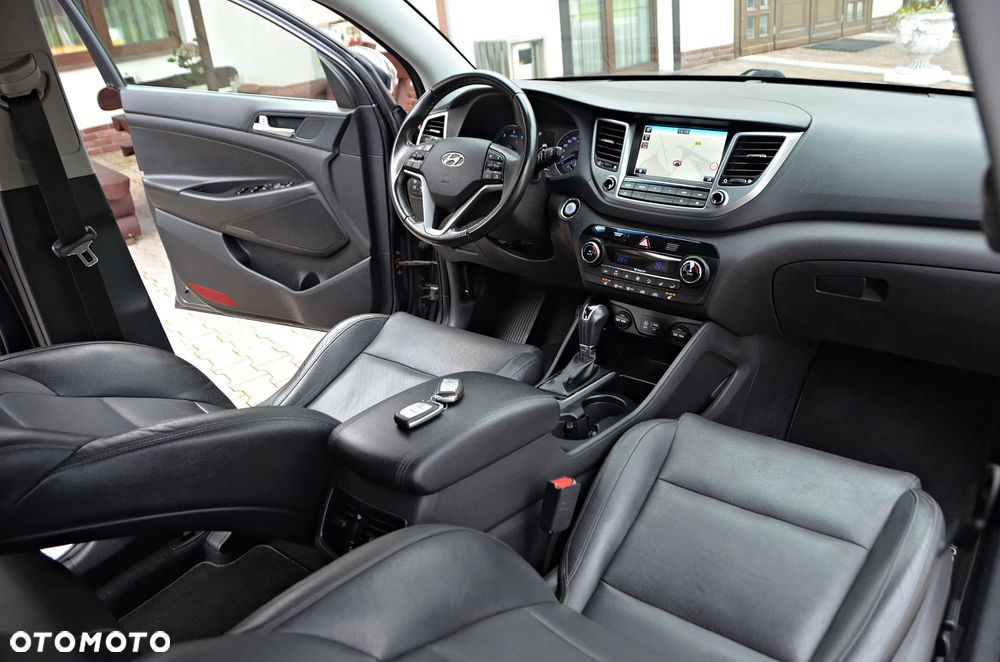 Hyundai Tucson blue 1.7 CRDi 2WD DCT Premium - 22
